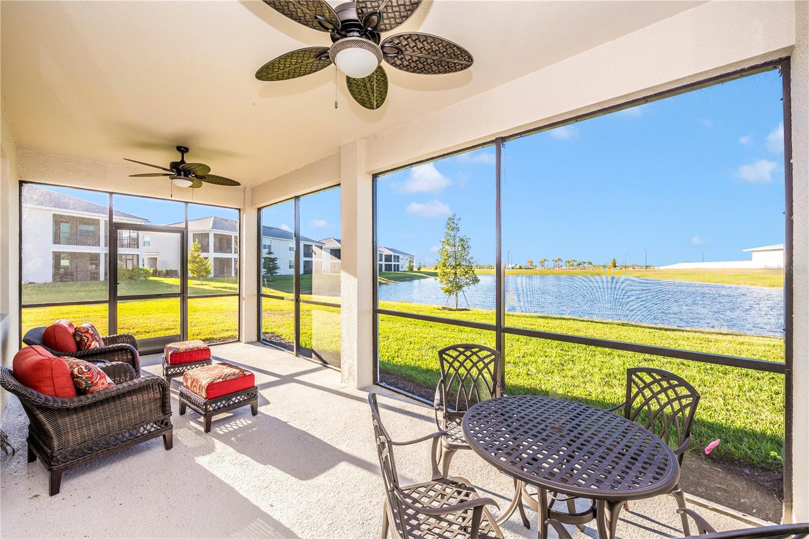 WELLEN PARK GOLF & COUNTRY CLUB - Residential Lease