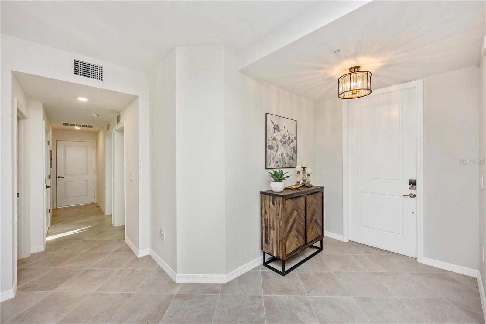 WELLEN PARK GOLF & COUNTRY CLUB - Residential Lease