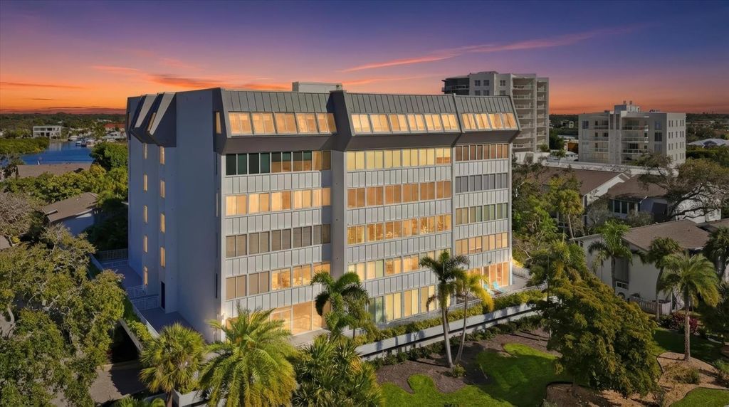 Photo of 1200 E Peppertree Lane #307, Sarasota, FL 34242 (MLS # A4683608)