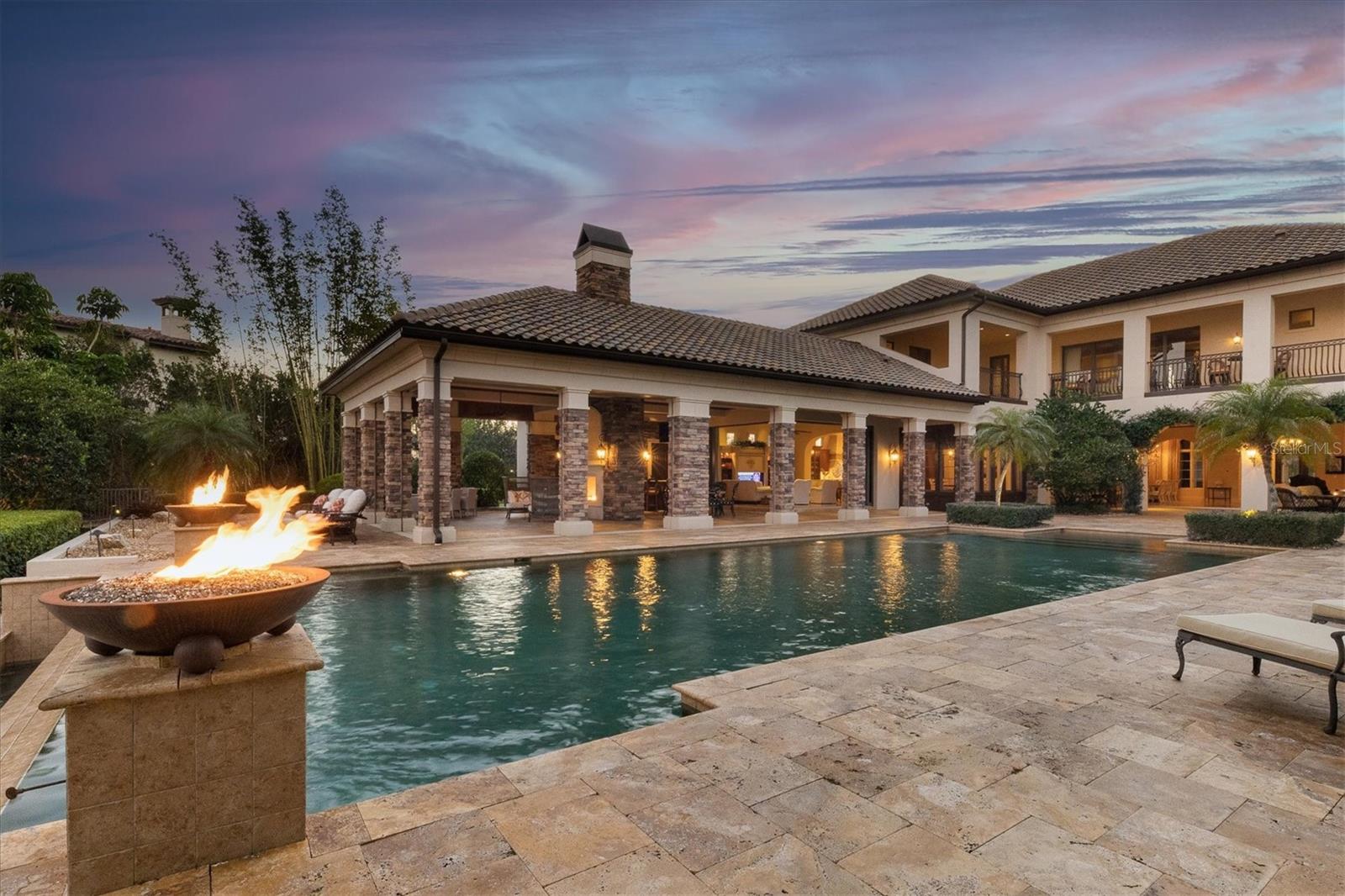 LAKE CLUB - Residential