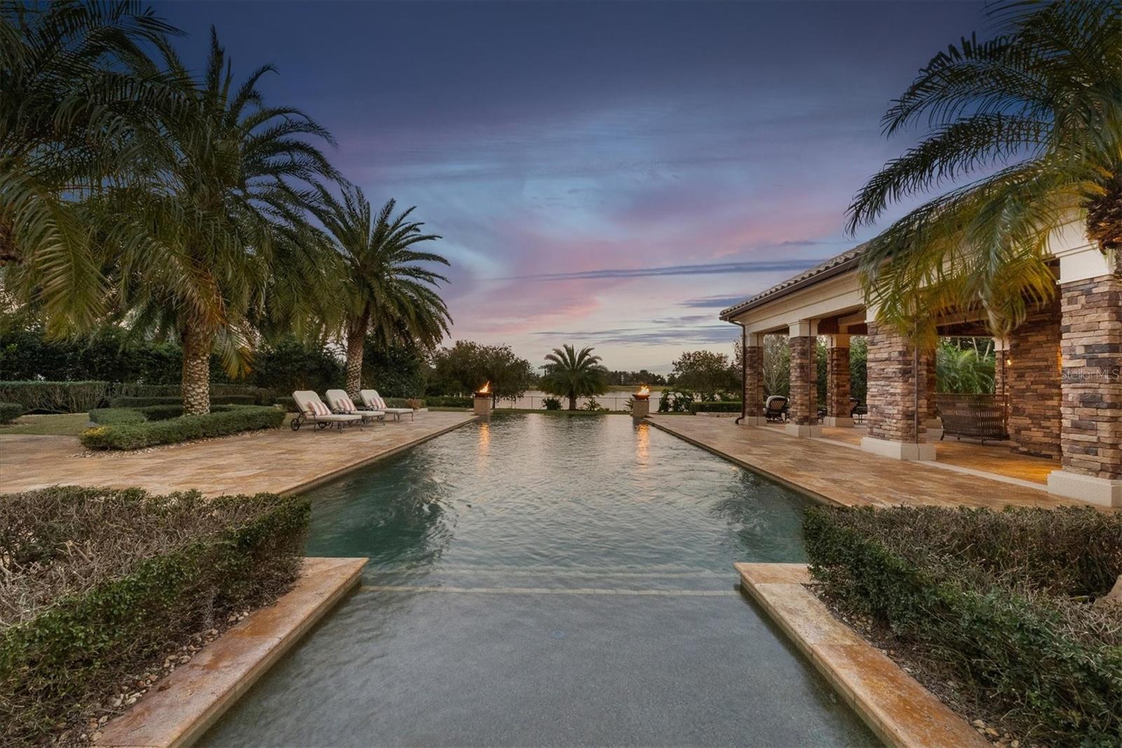 LAKE CLUB - Residential