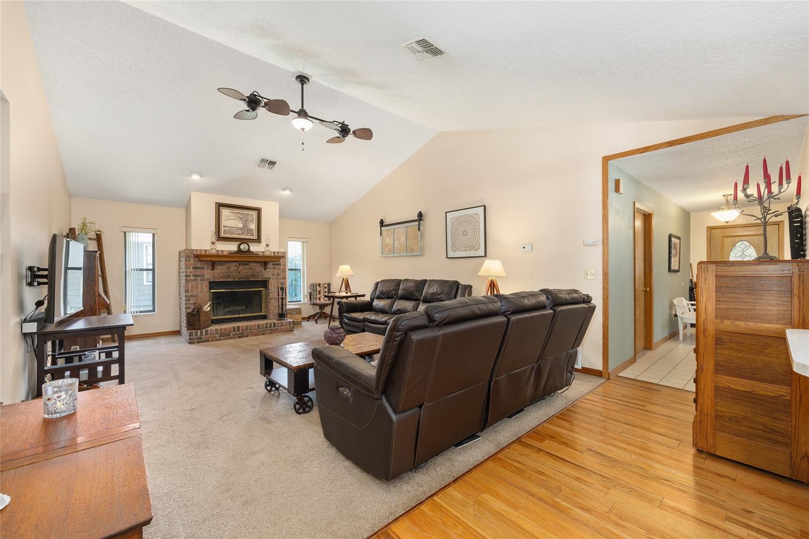 DELCREST - Residential