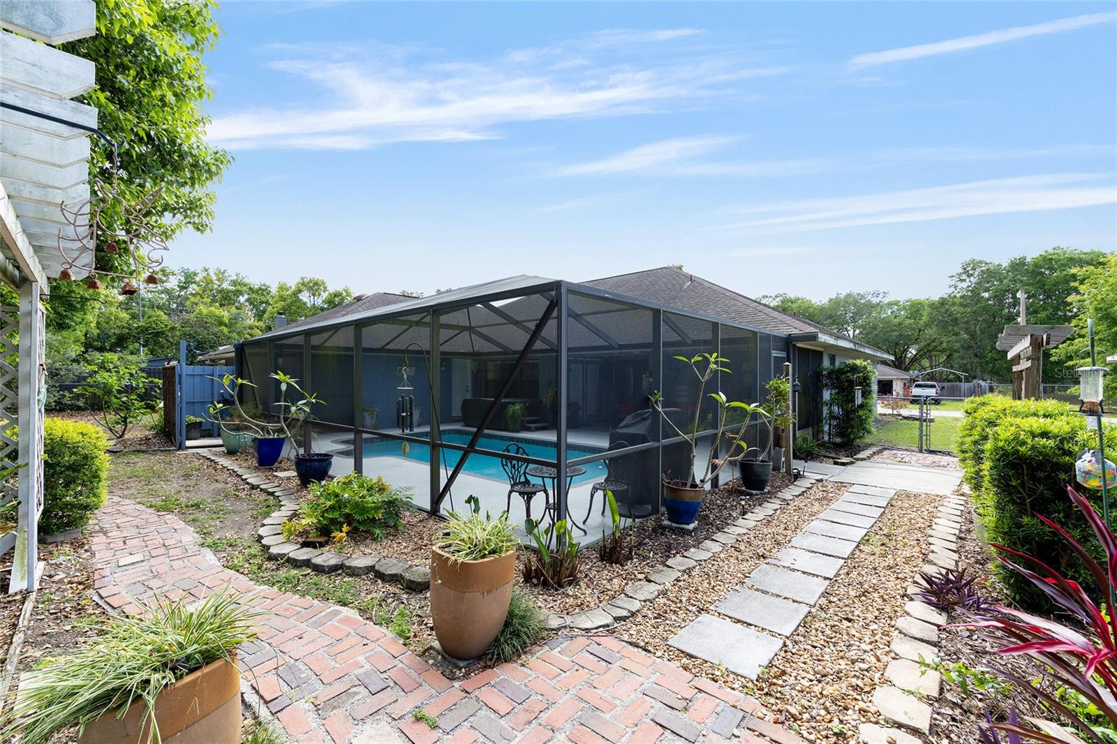 DELCREST - Residential