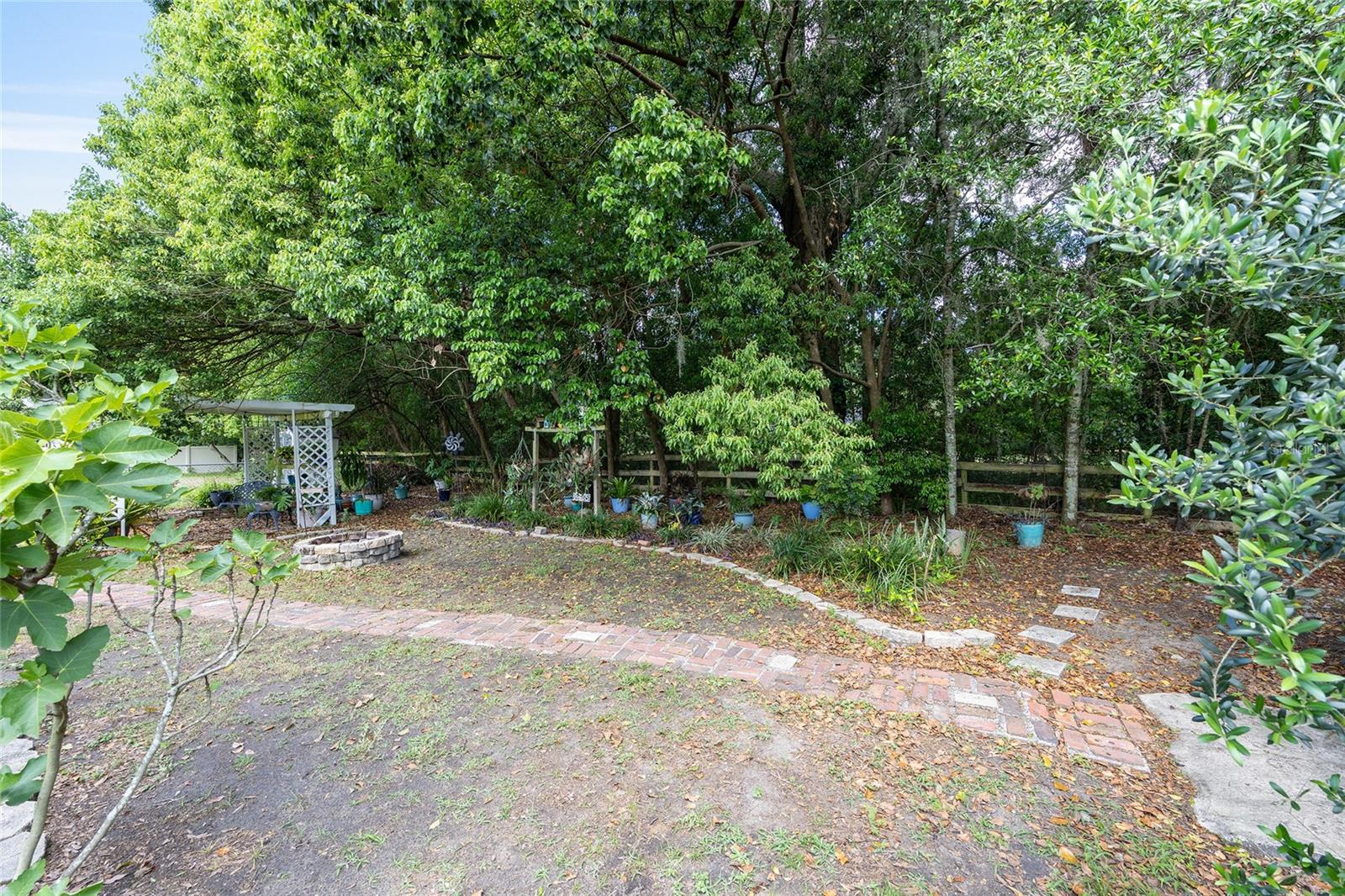 DELCREST - Residential