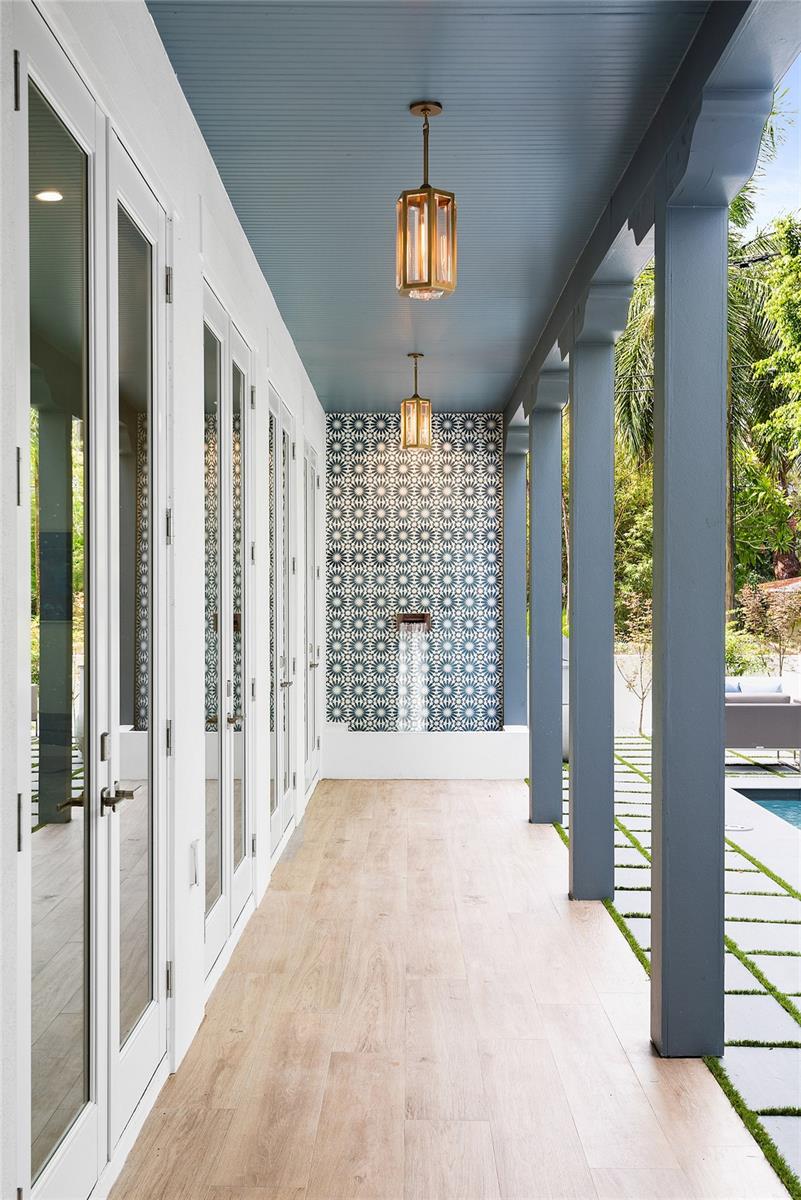 SNELL & HAMLETTS NORTH SHORE ADD REV REP - Residential