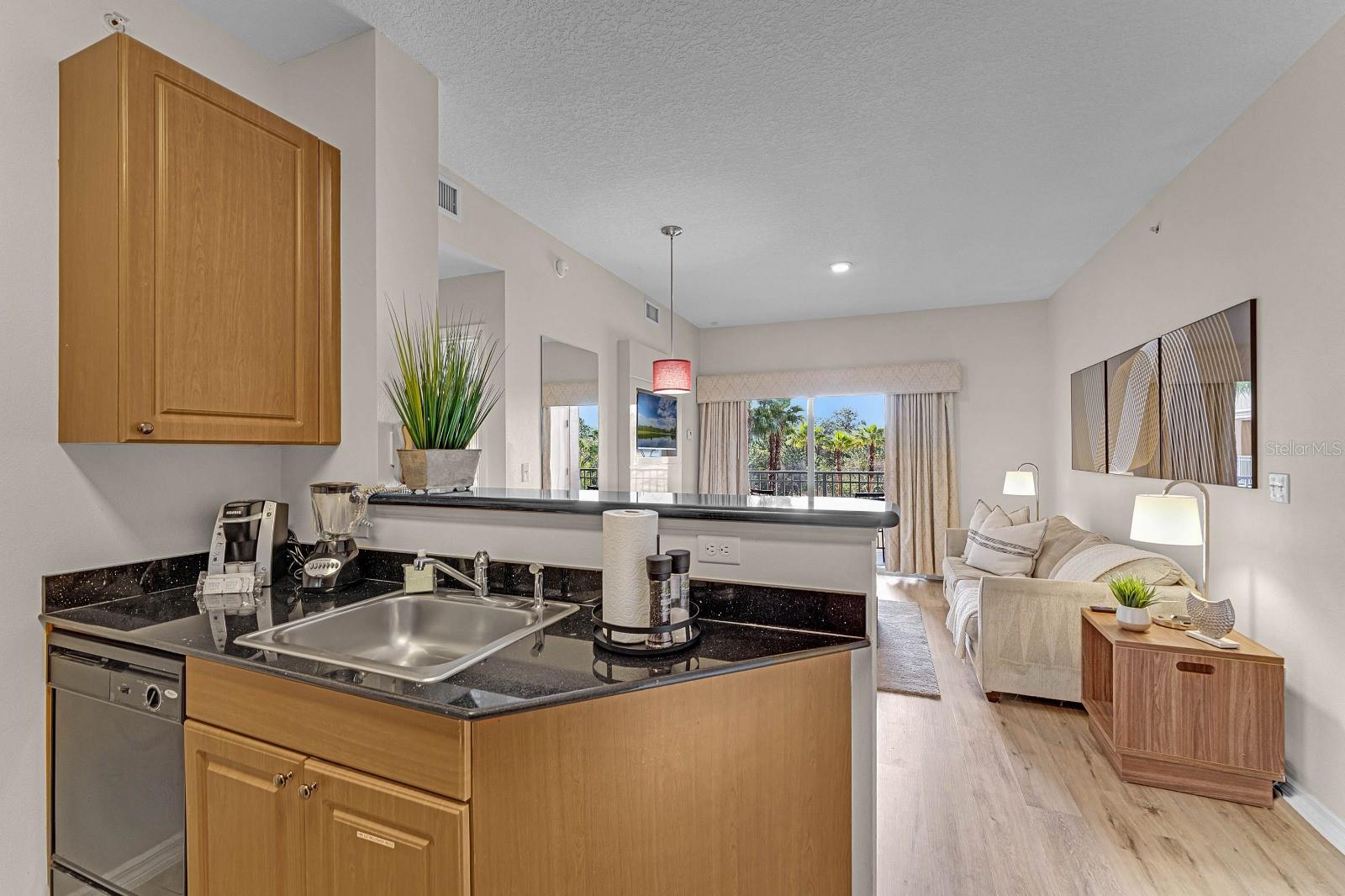 POINT ORLANDO RESIDENCE CONDO PH 1 - Residential