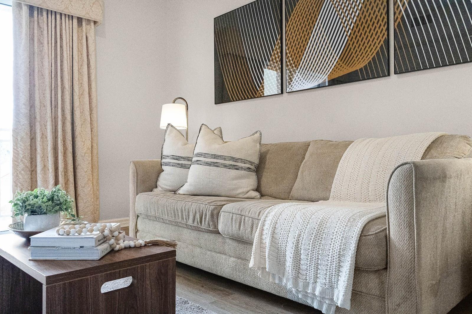 POINT ORLANDO RESIDENCE CONDO PH 1 - Residential