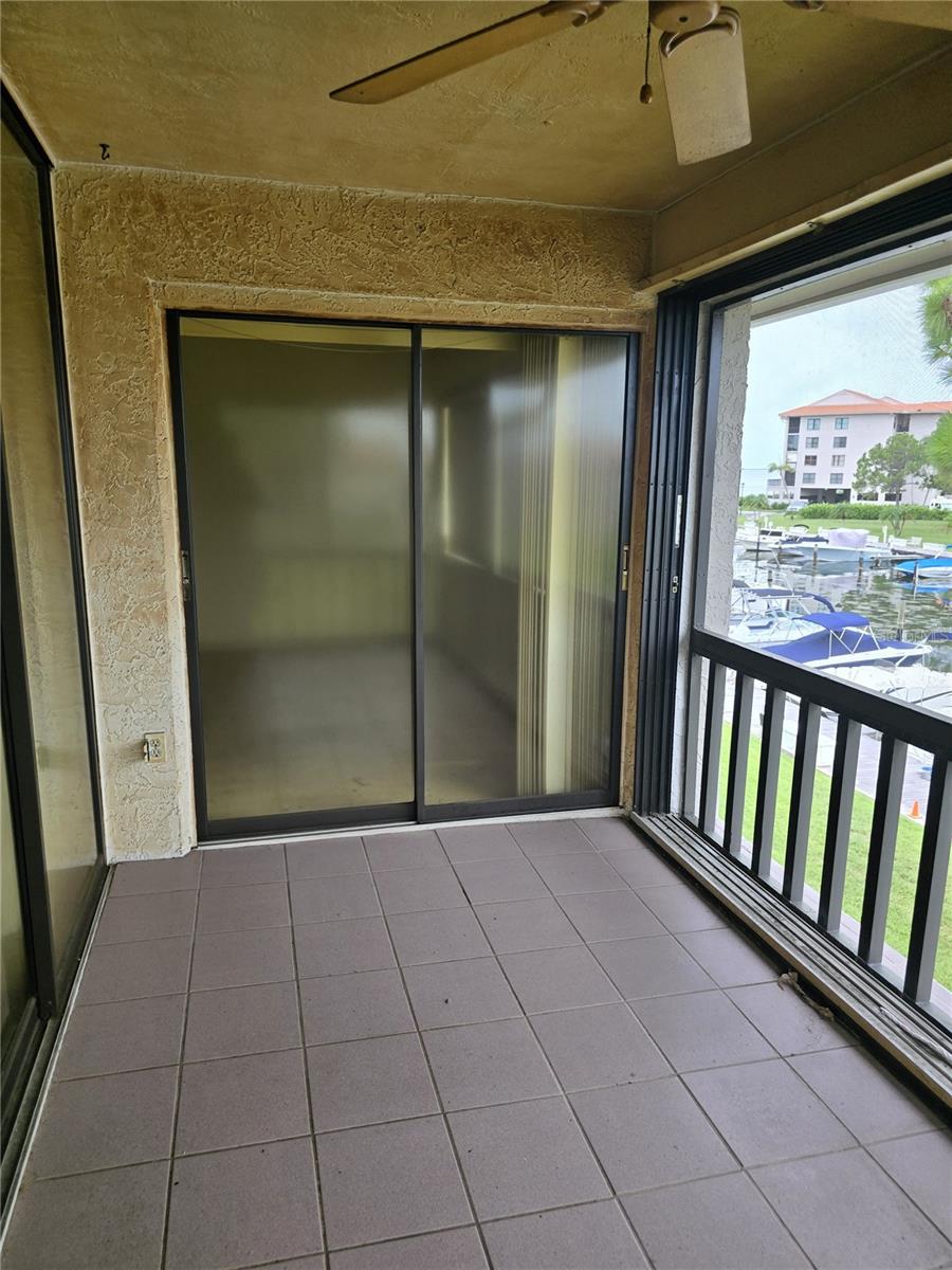 1802 MARINER DR 32