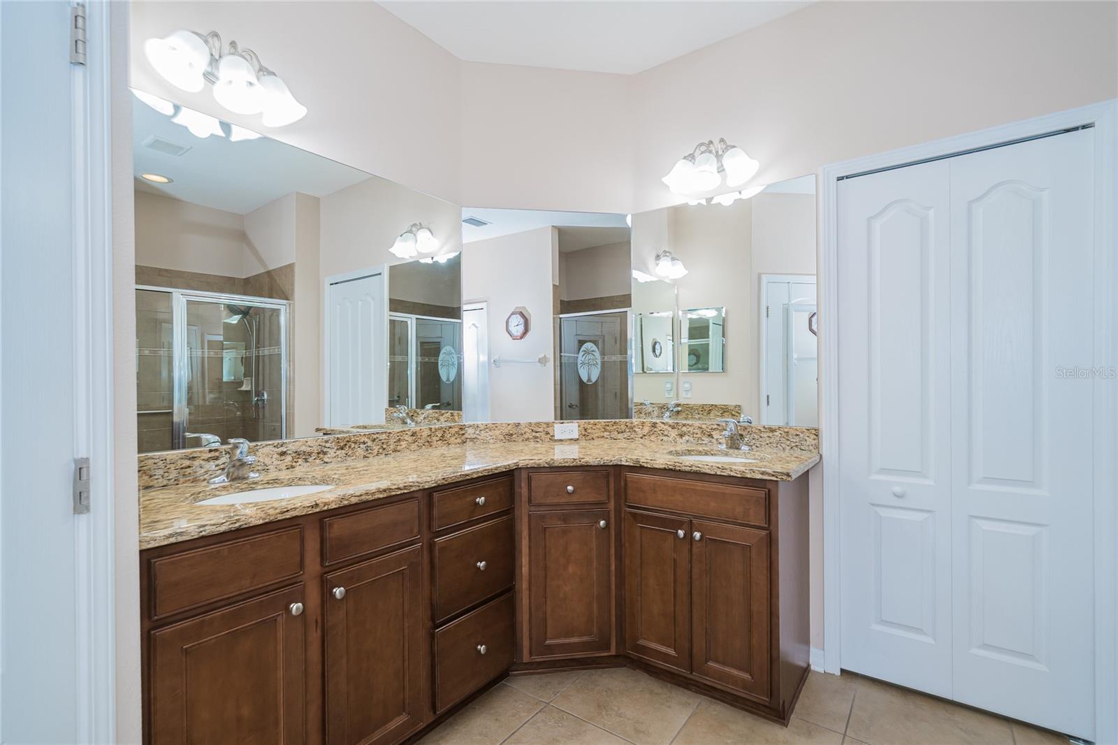 TAMPA BAY GOLF AND TENNIS CLUB - Residential