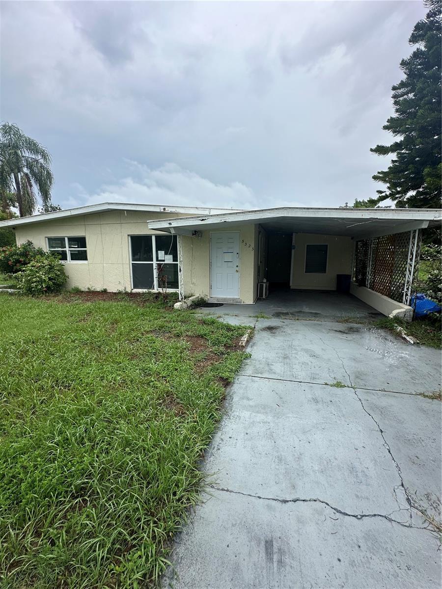 5323 CARLTON ROAD