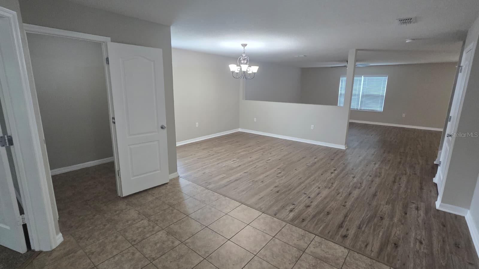 7267 SOMERSET POND DRIVE