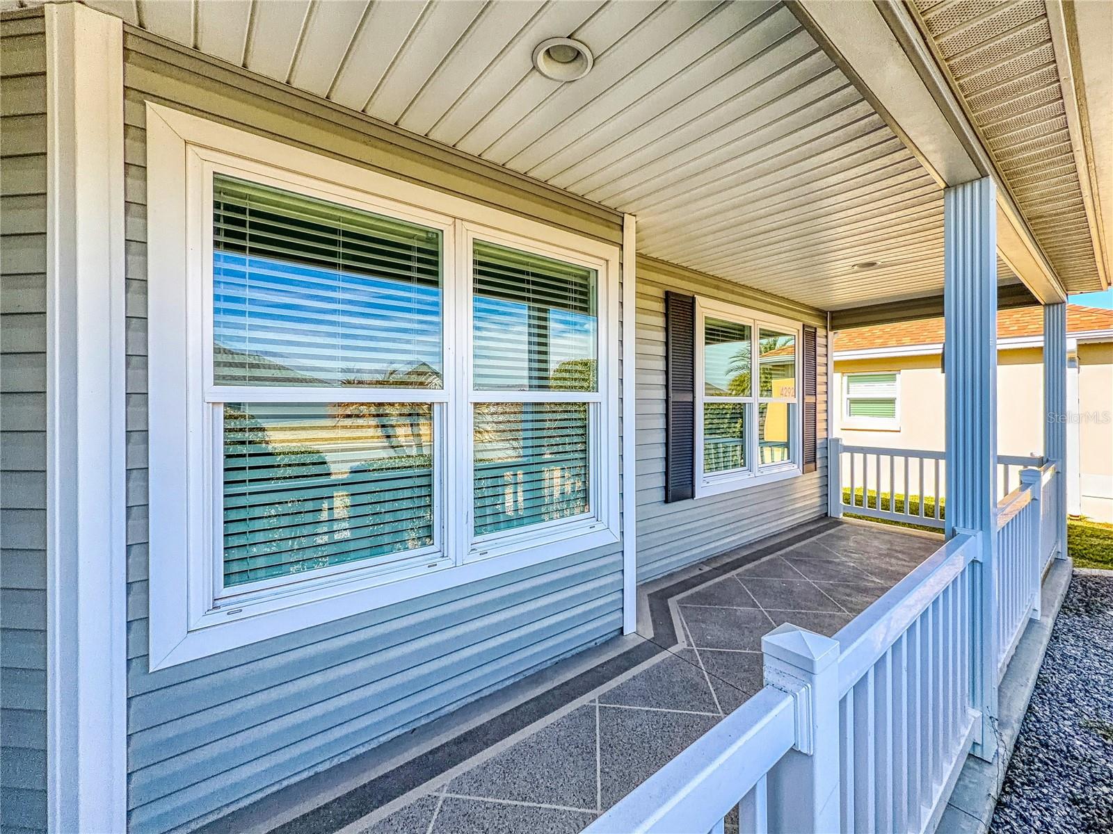 4292 VALENTINE AVENUE