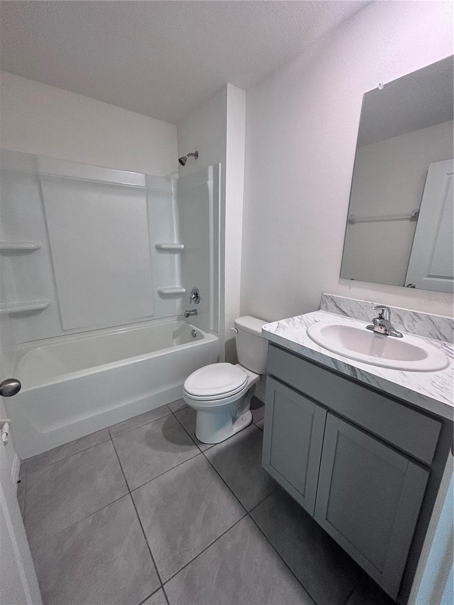 DEER PATH NORTH PH 2 - Residential Lease