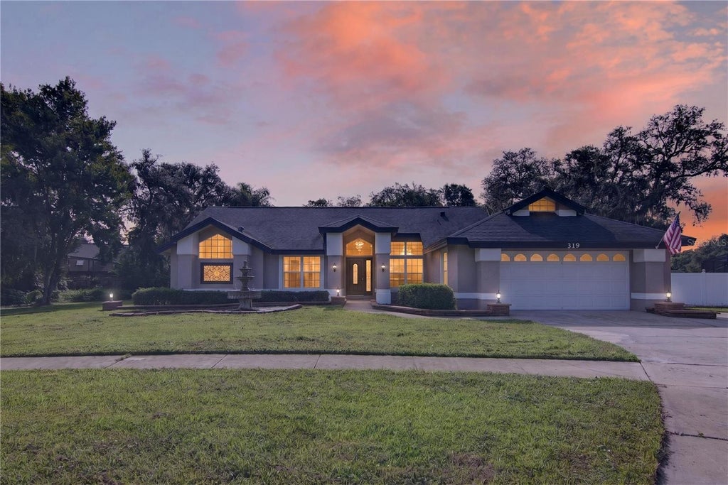Photo of 319 Oakwood Court, Lake Mary, FL 32746 (MLS # O6441316)