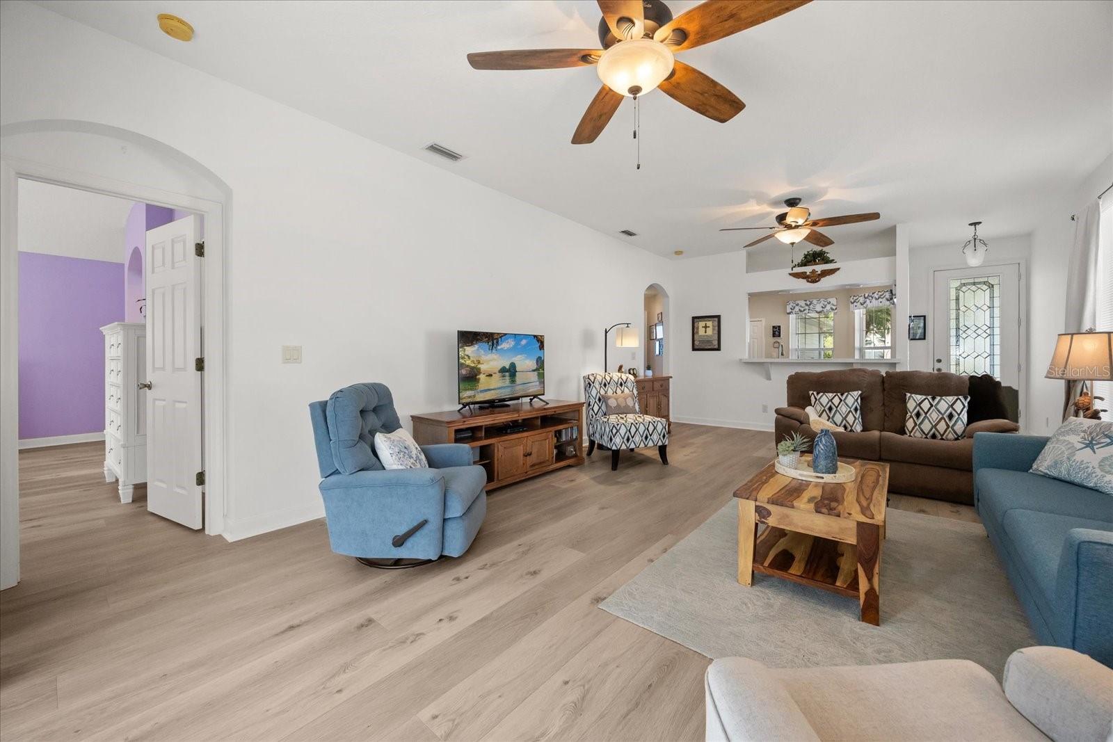 MOUNT DORA LAKES MOUNT DORA PH 01 - Residential