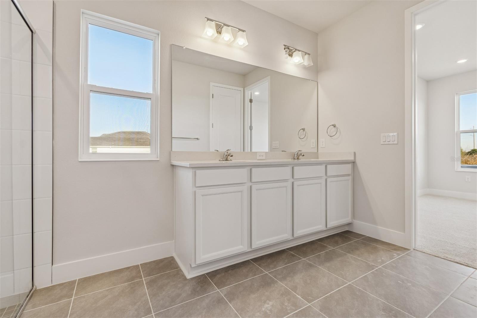 VISTERA OF VENICE - Residential