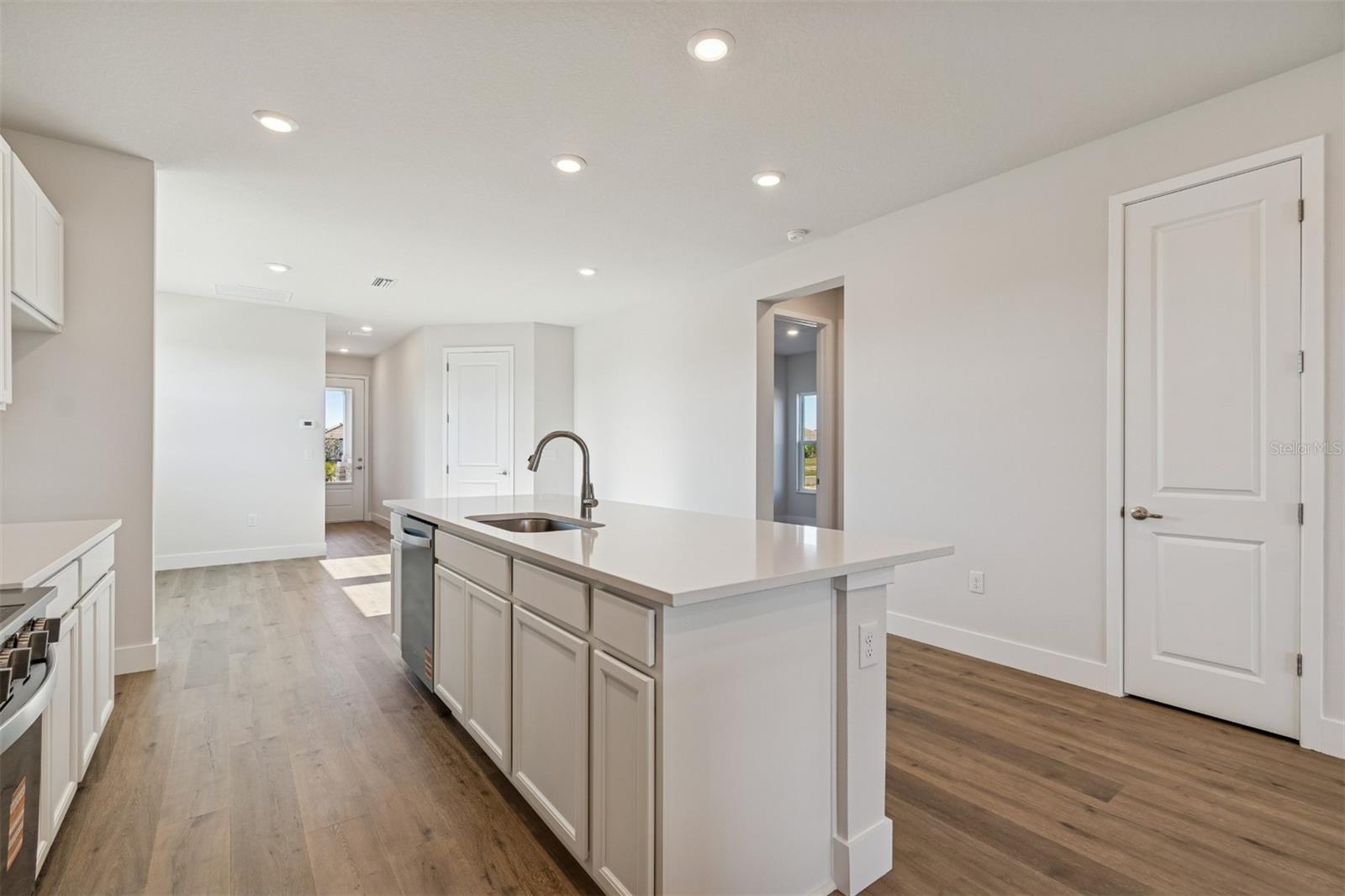 VISTERA OF VENICE - Residential