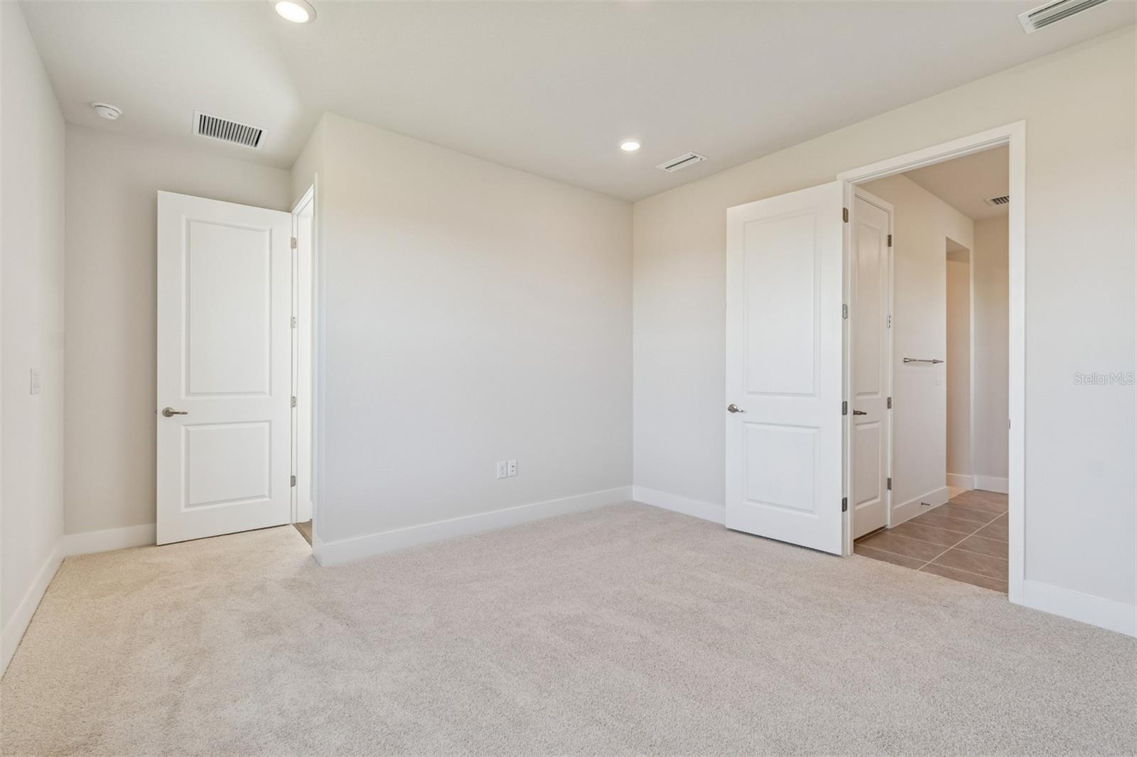 VISTERA OF VENICE - Residential