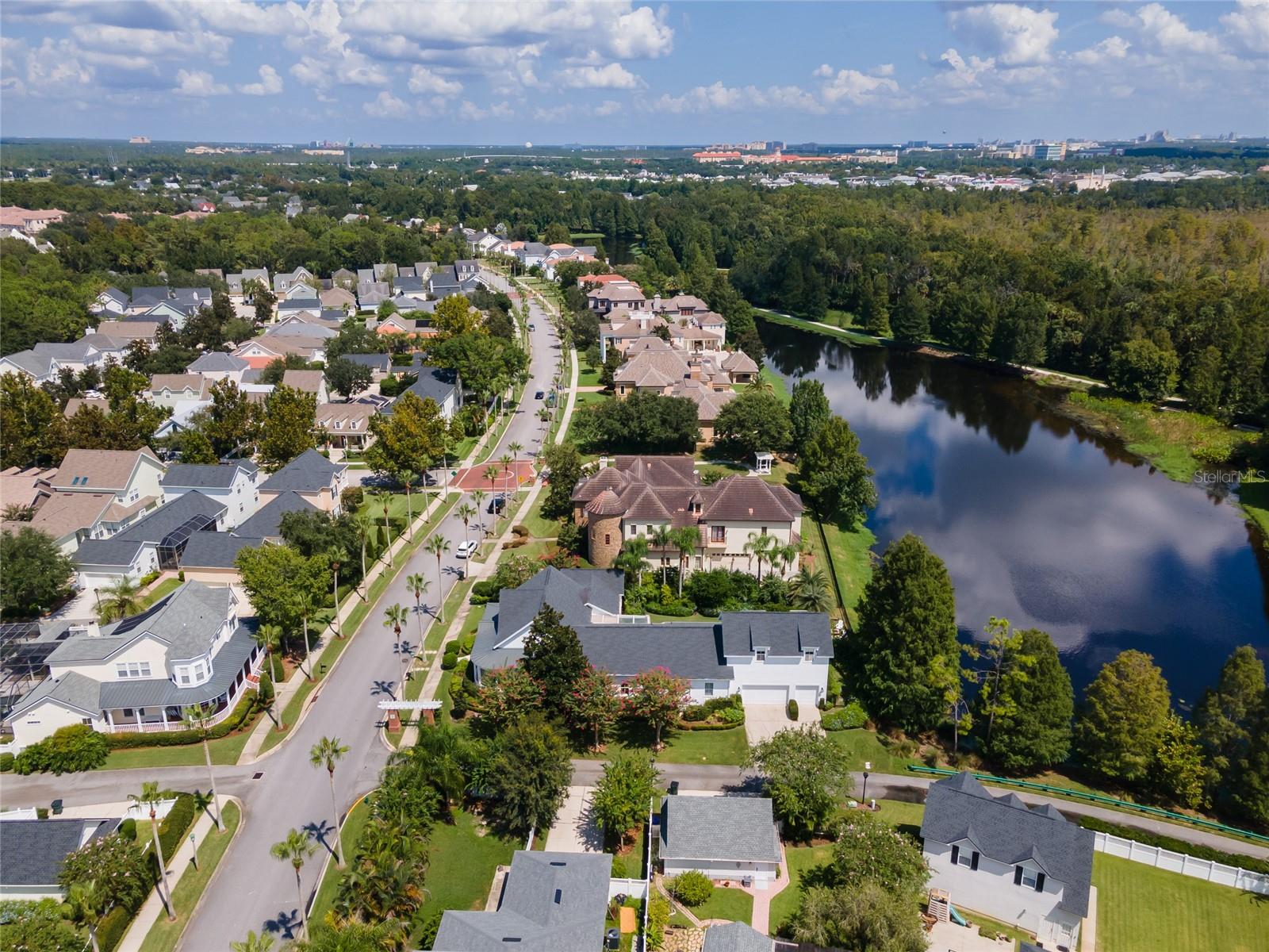 CELEBRATION EAST VILLAGE UN 1 - Residential