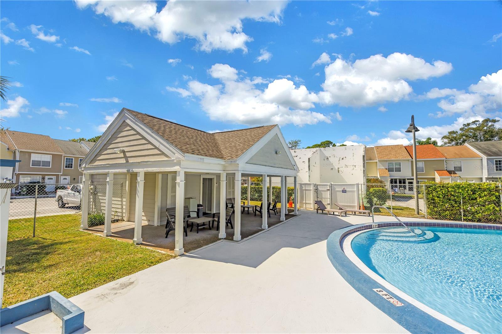PINEBROOK ESTS PH 2 UNIT 3 - Residential