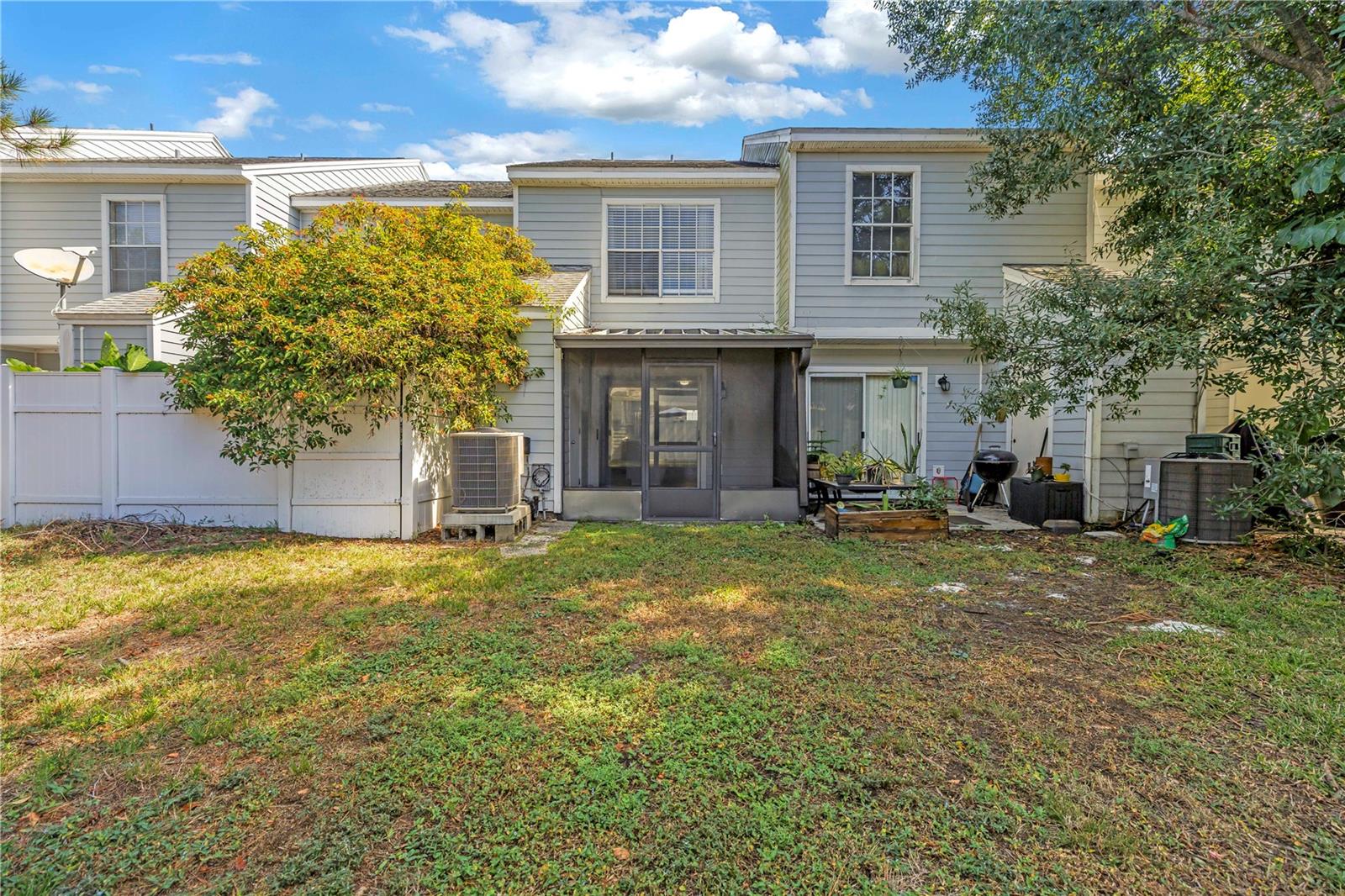 PINEBROOK ESTS PH 2 UNIT 3 - Residential