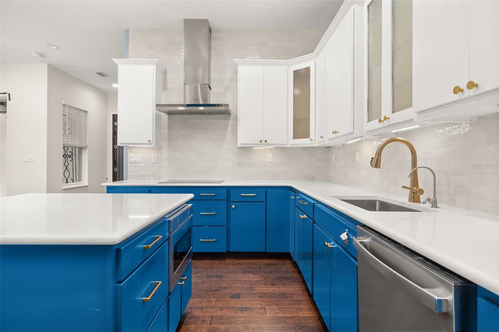 SHOWALTER PARK - Residential