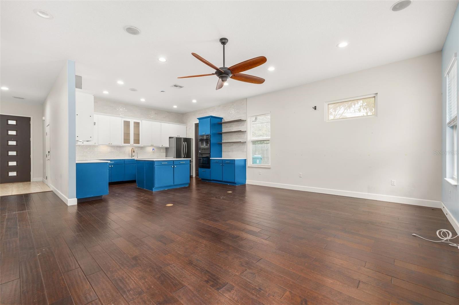 SHOWALTER PARK - Residential