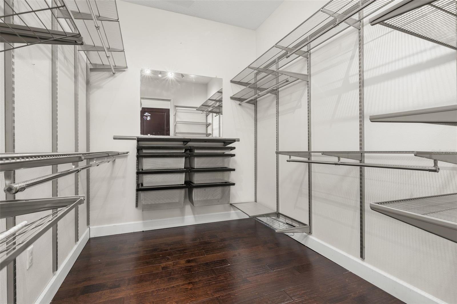 SHOWALTER PARK - Residential