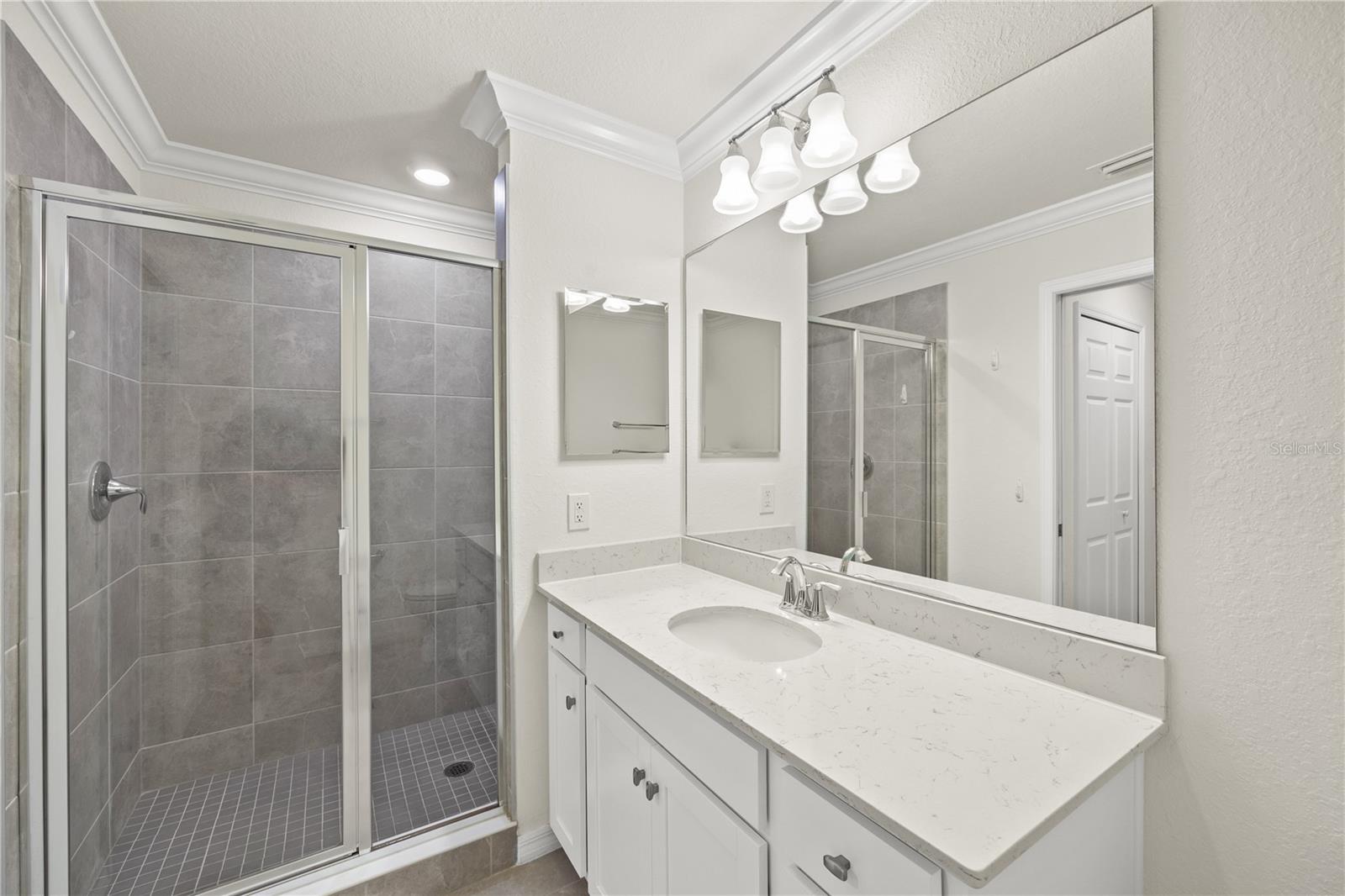 LAKEWOOD NATIONAL - Residential