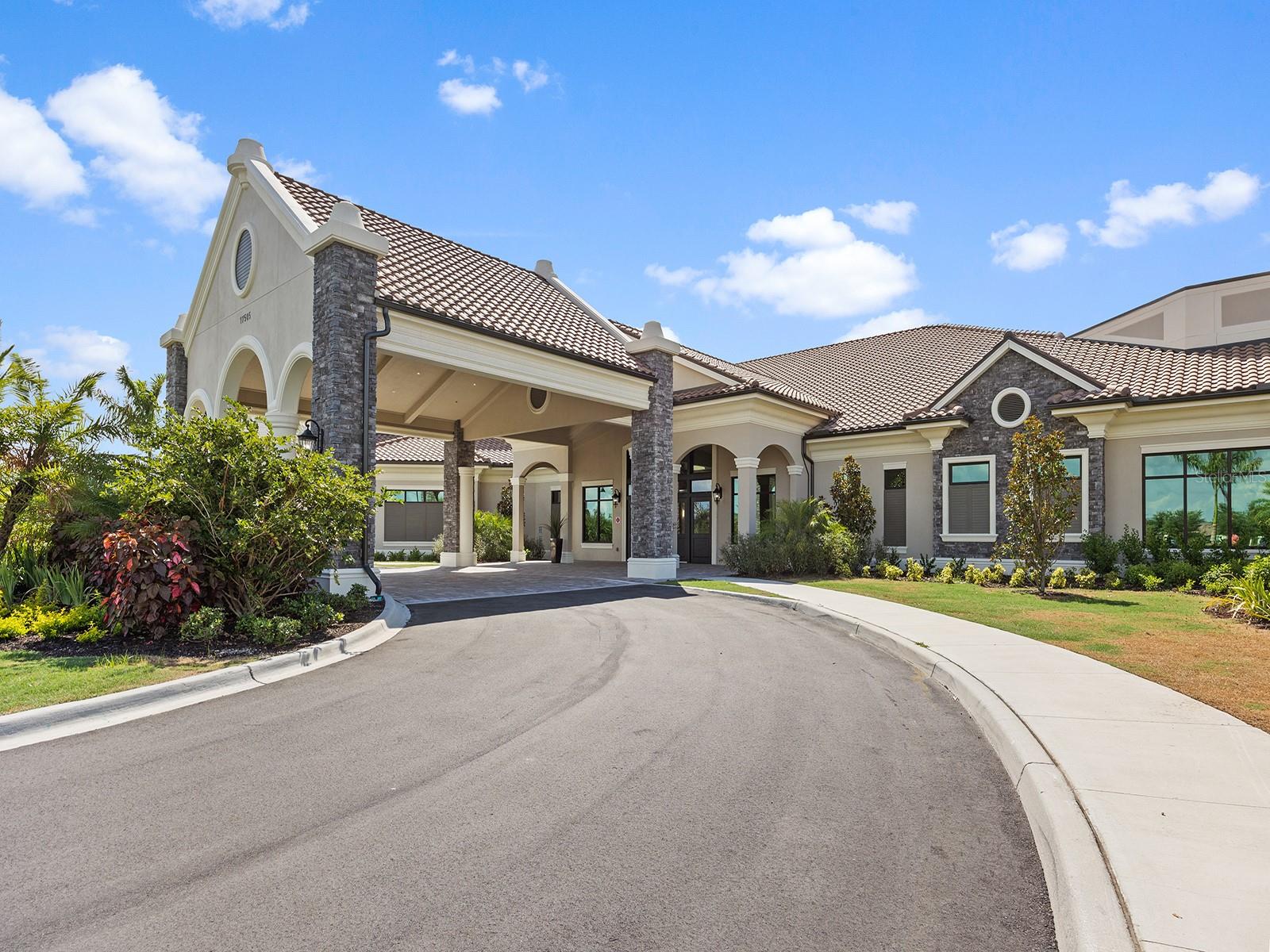 LAKEWOOD NATIONAL - Residential