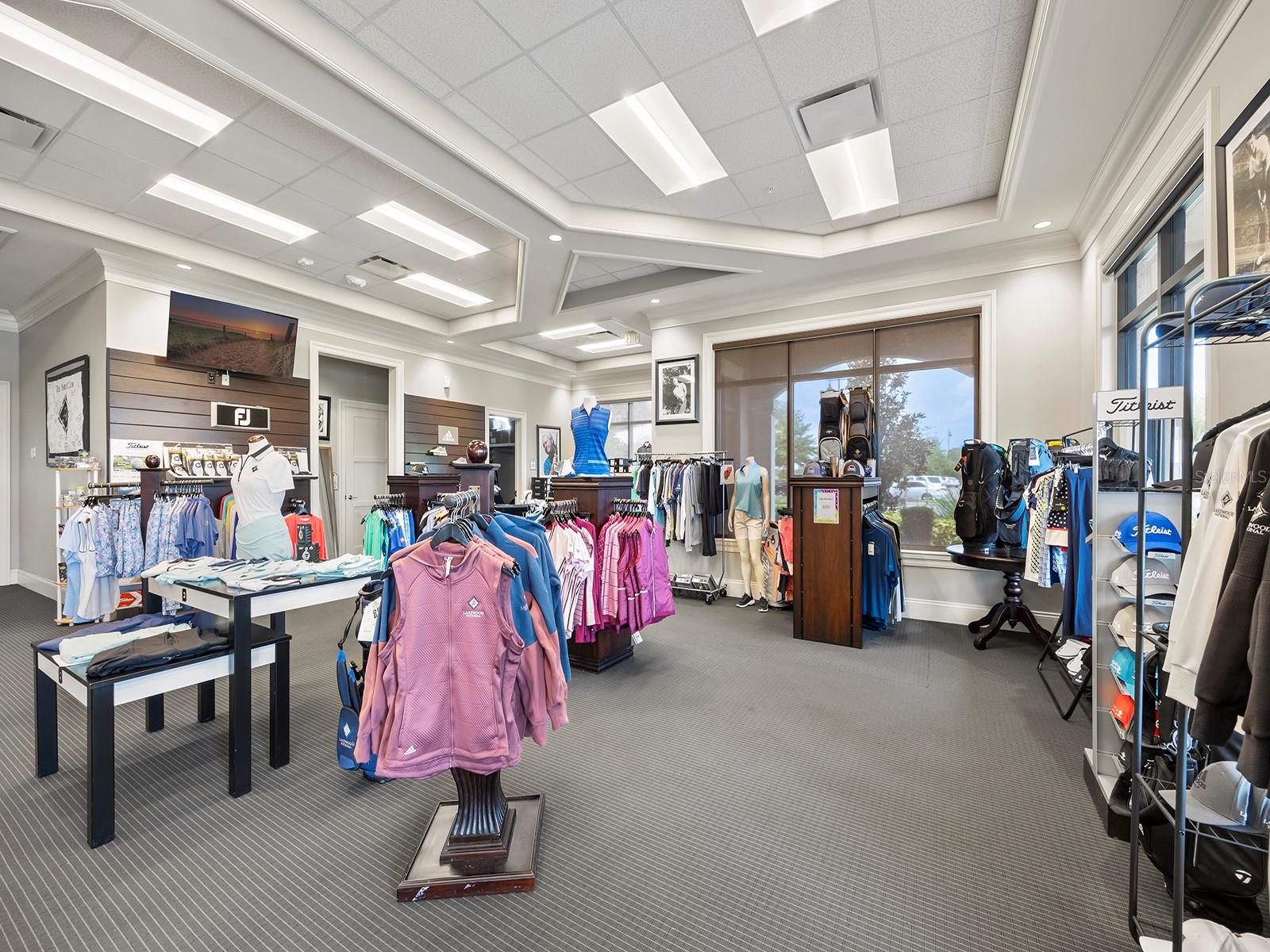 LAKEWOOD NATIONAL - Residential