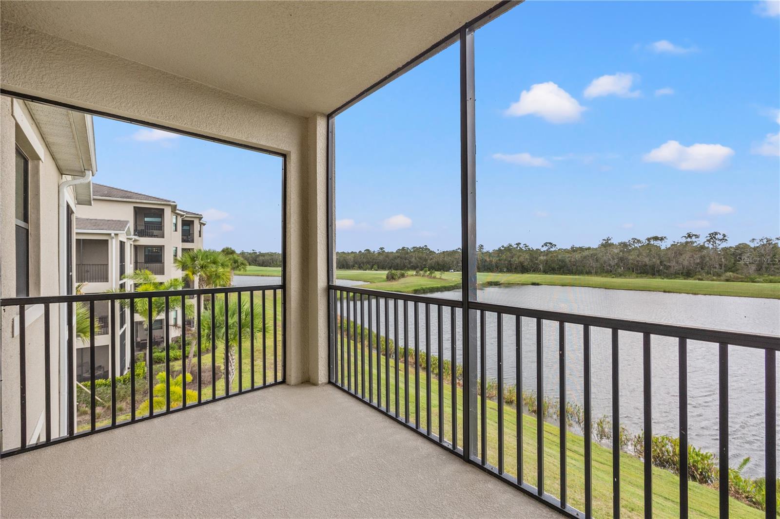 LAKEWOOD NATIONAL - Residential