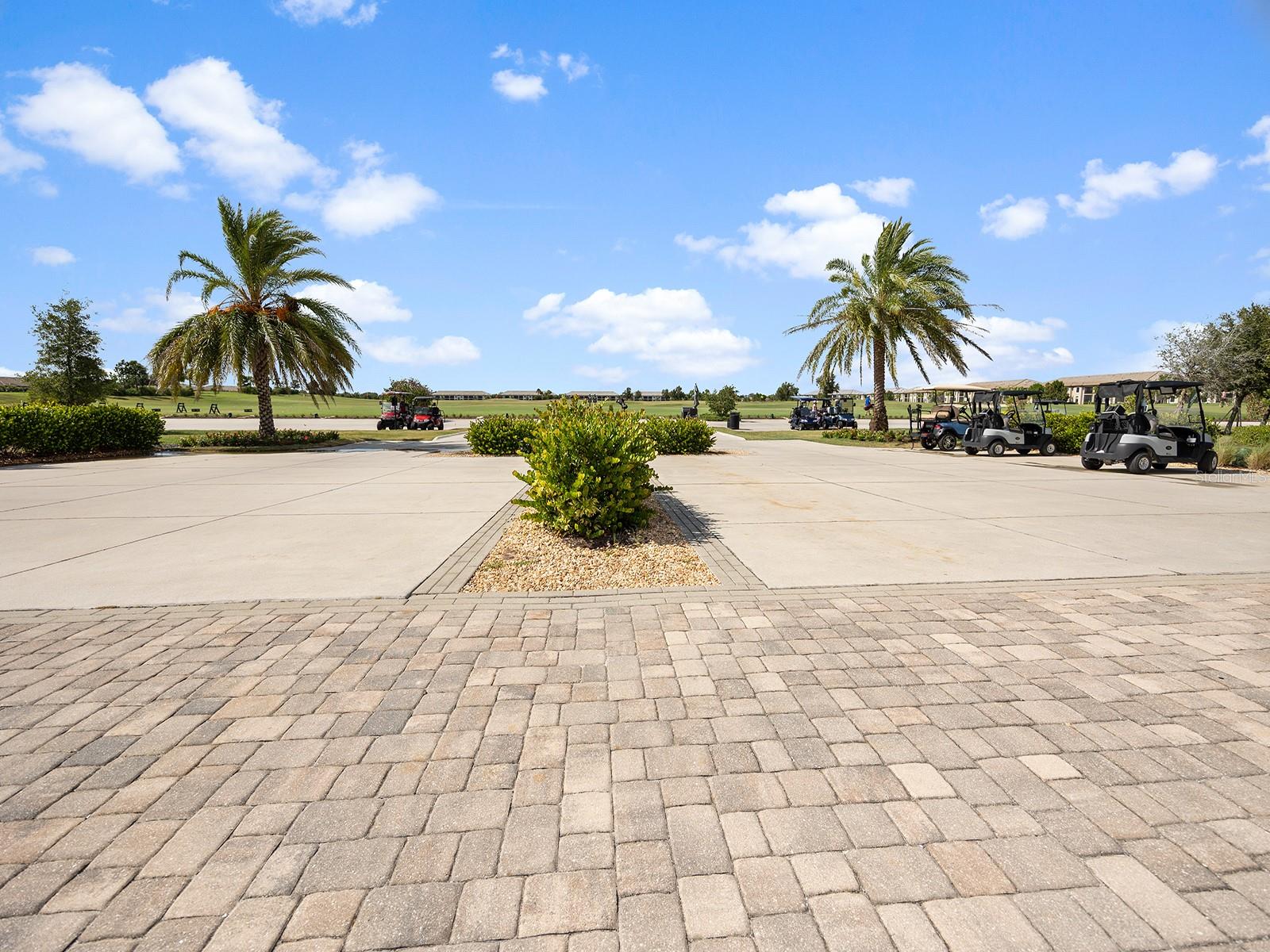 LAKEWOOD NATIONAL - Residential