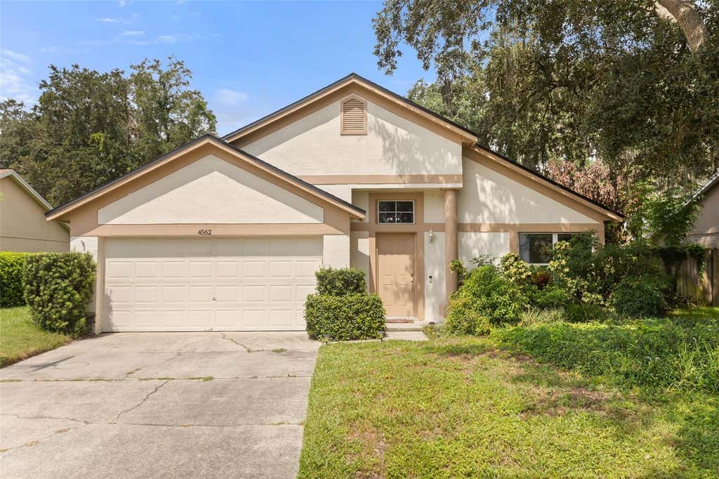 Photo of 4562 Conway Landing Drive, Orlando, FL 32812 (MLS # O6430113)