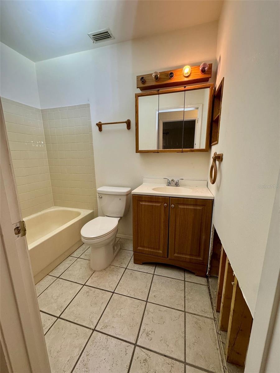 AUTUMN RUN - Residential