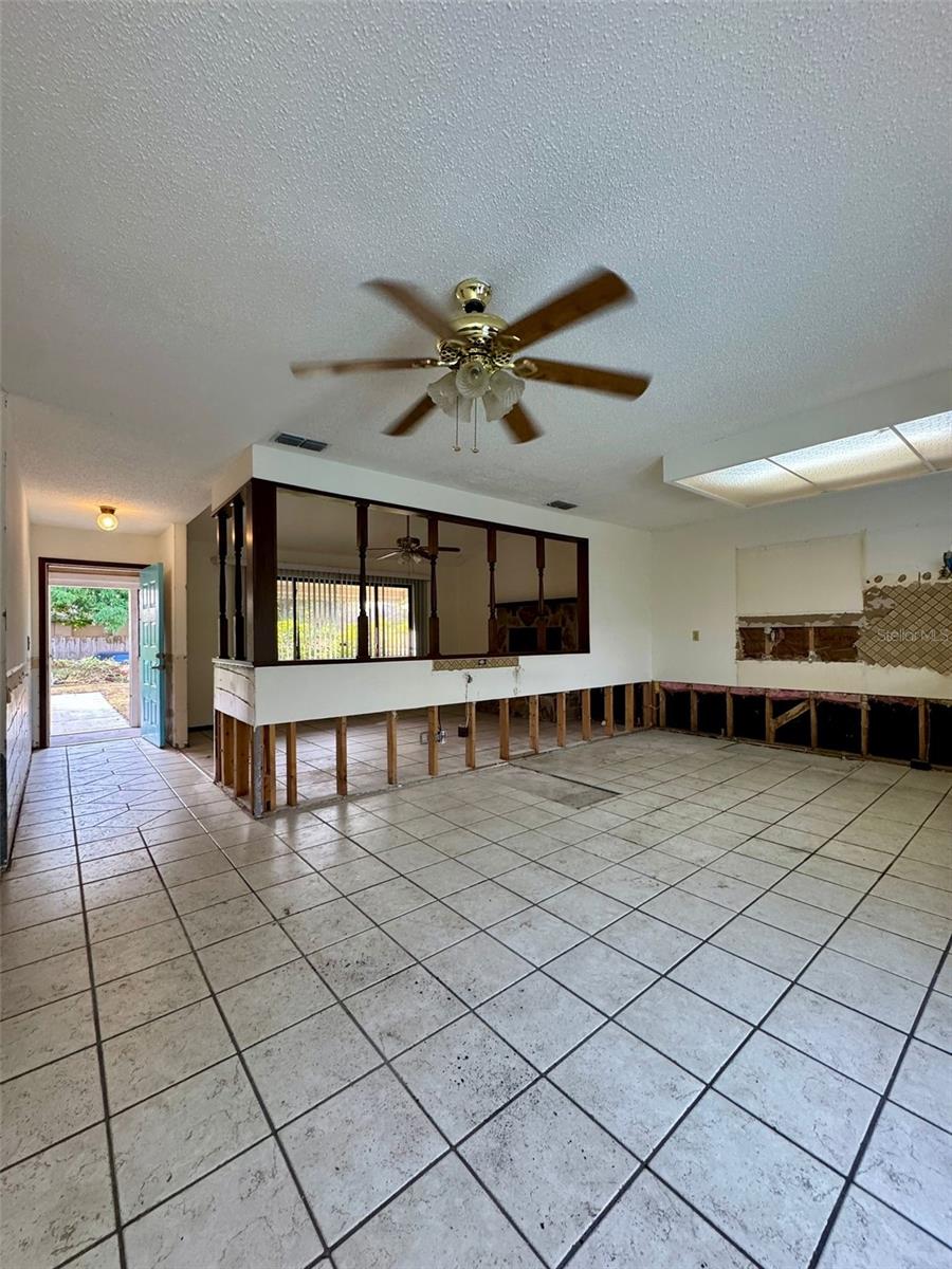 6165 CEDARBROOK DRIVE N