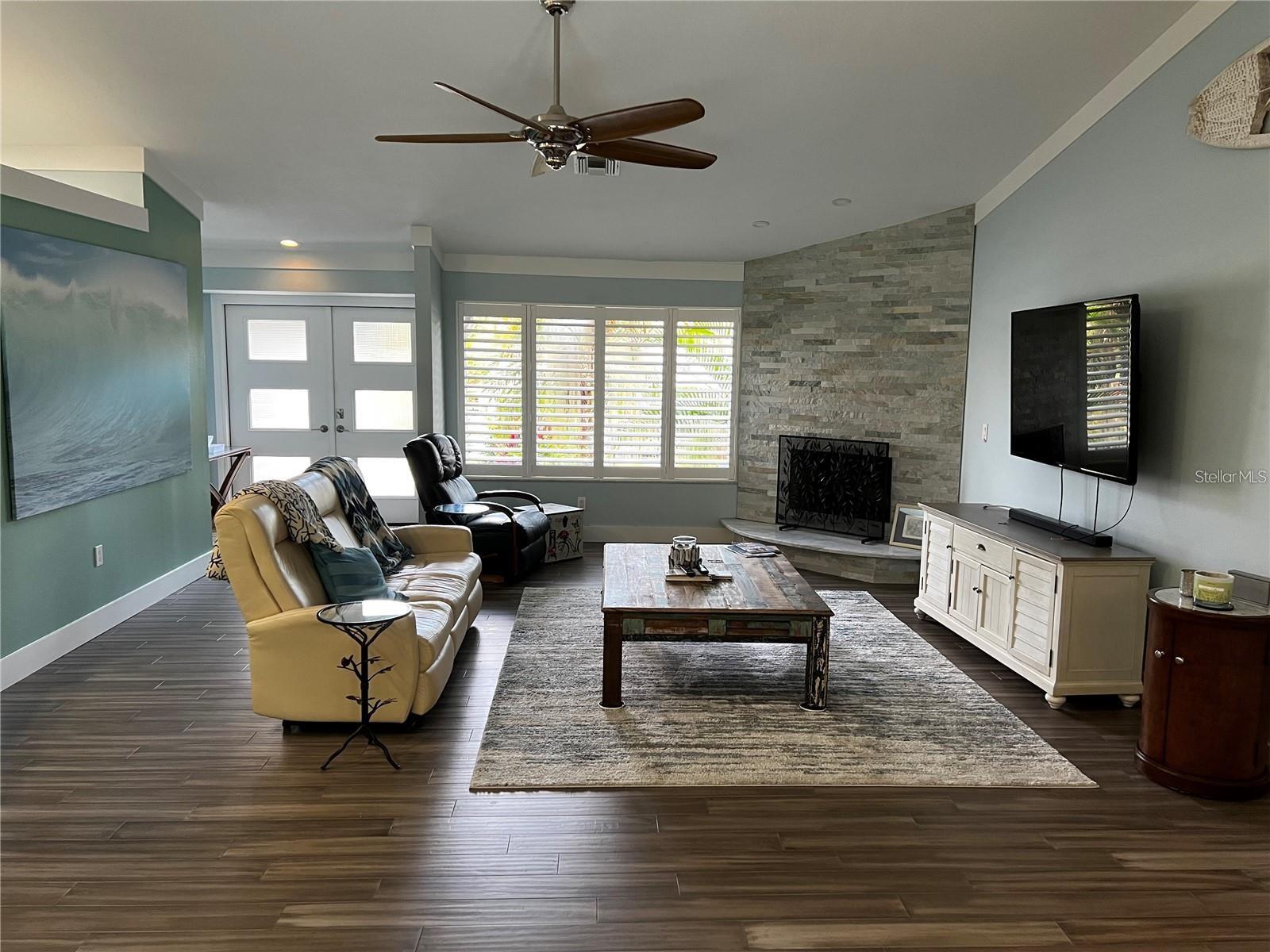 TIMBERLAKES - Residential Lease