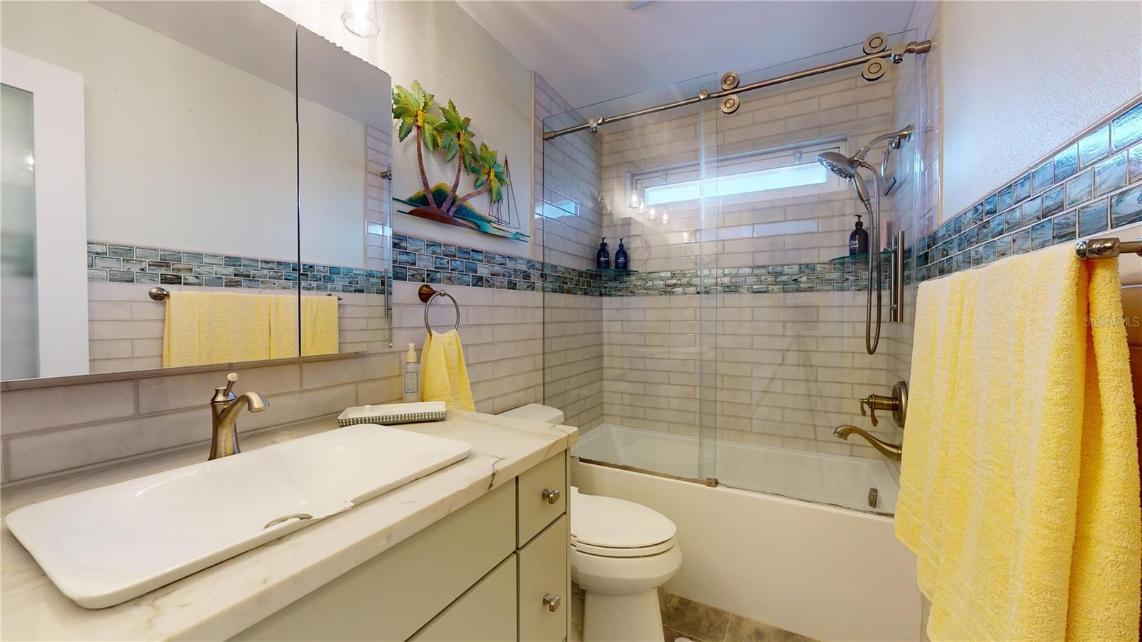 CANTERBURY CHASE - Residential