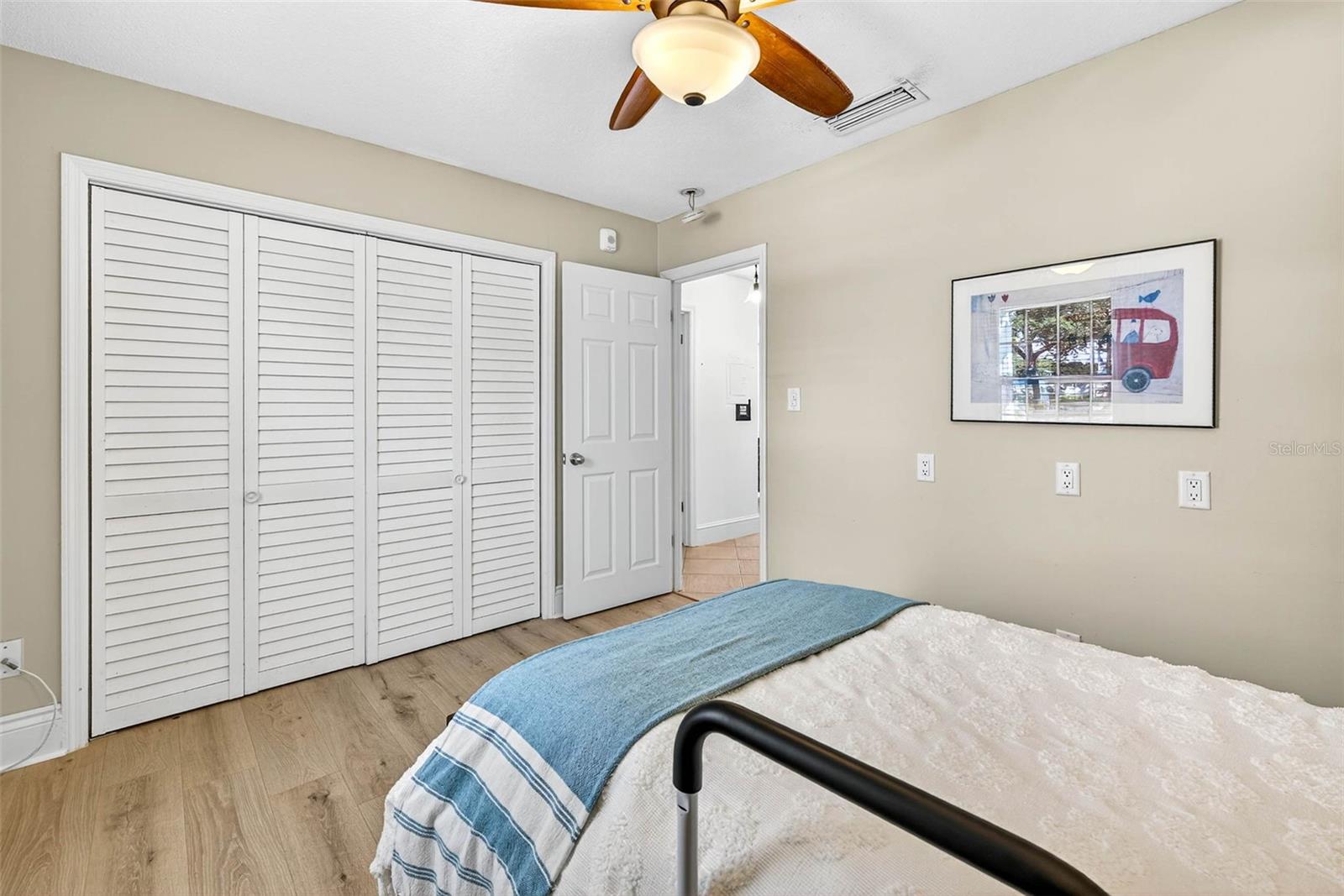 WATERSIDE AT COQUINA KEY SOUTH - Residential
