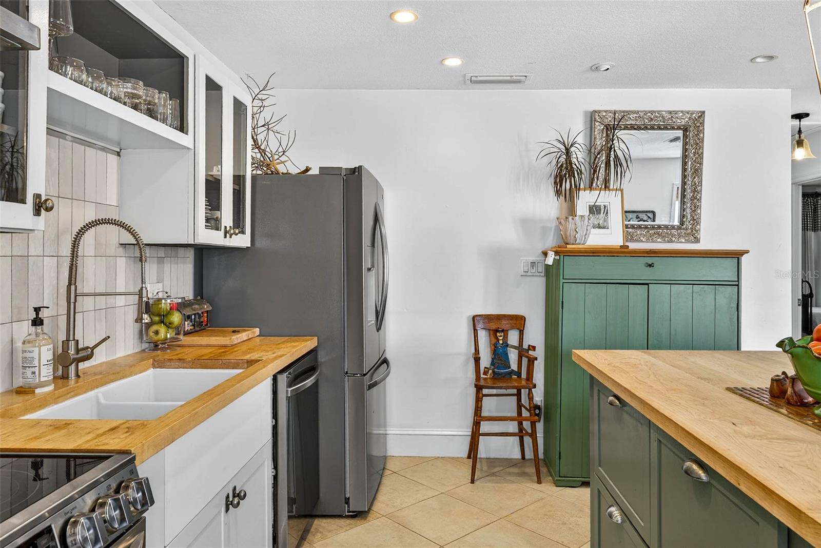 WATERSIDE AT COQUINA KEY SOUTH - Residential