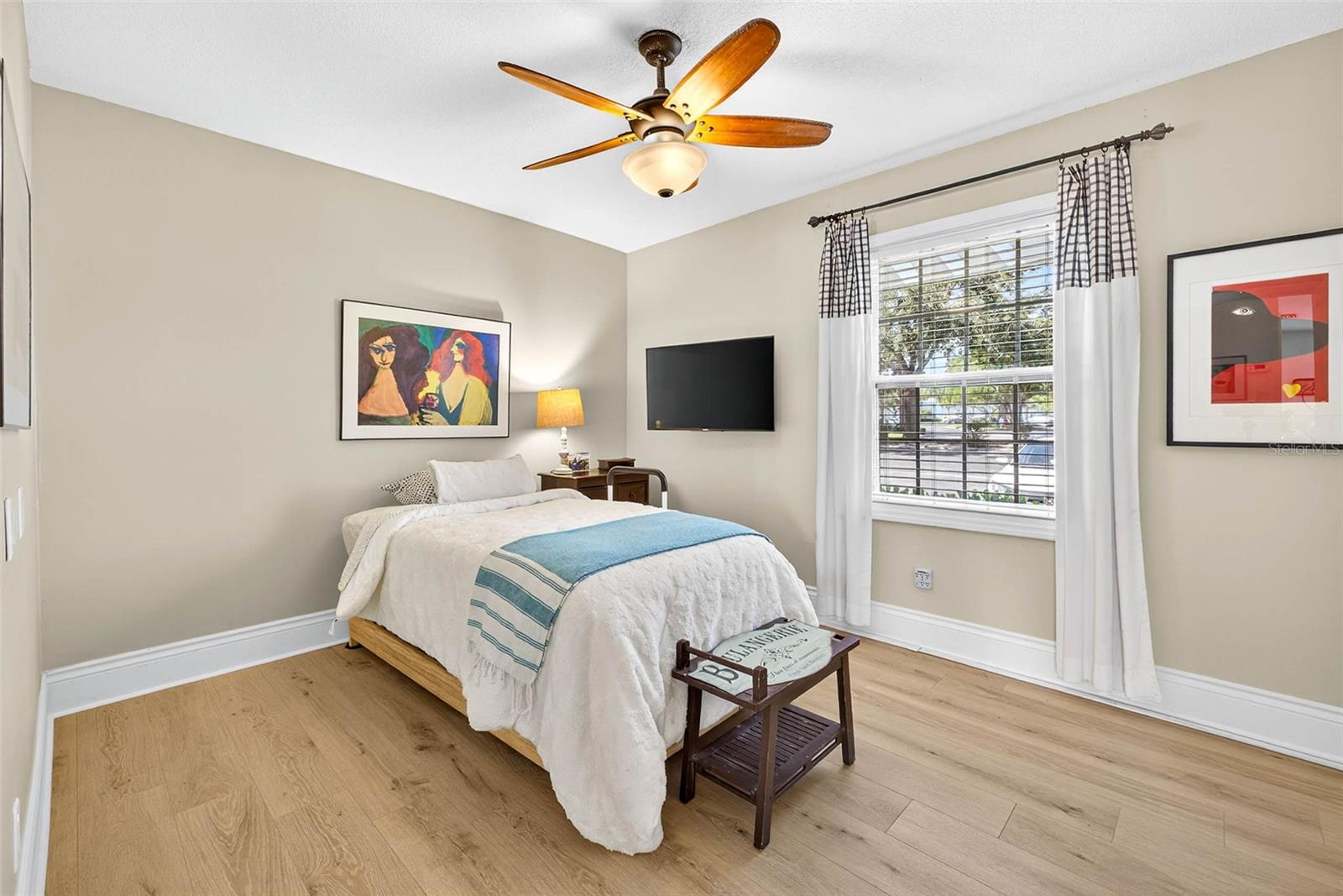 WATERSIDE AT COQUINA KEY SOUTH - Residential