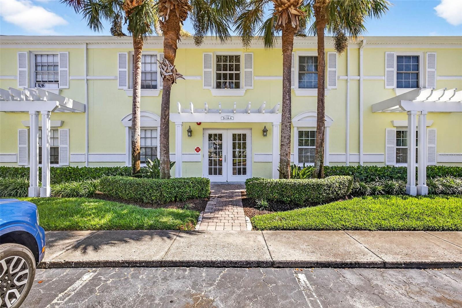 WATERSIDE AT COQUINA KEY SOUTH - Residential
