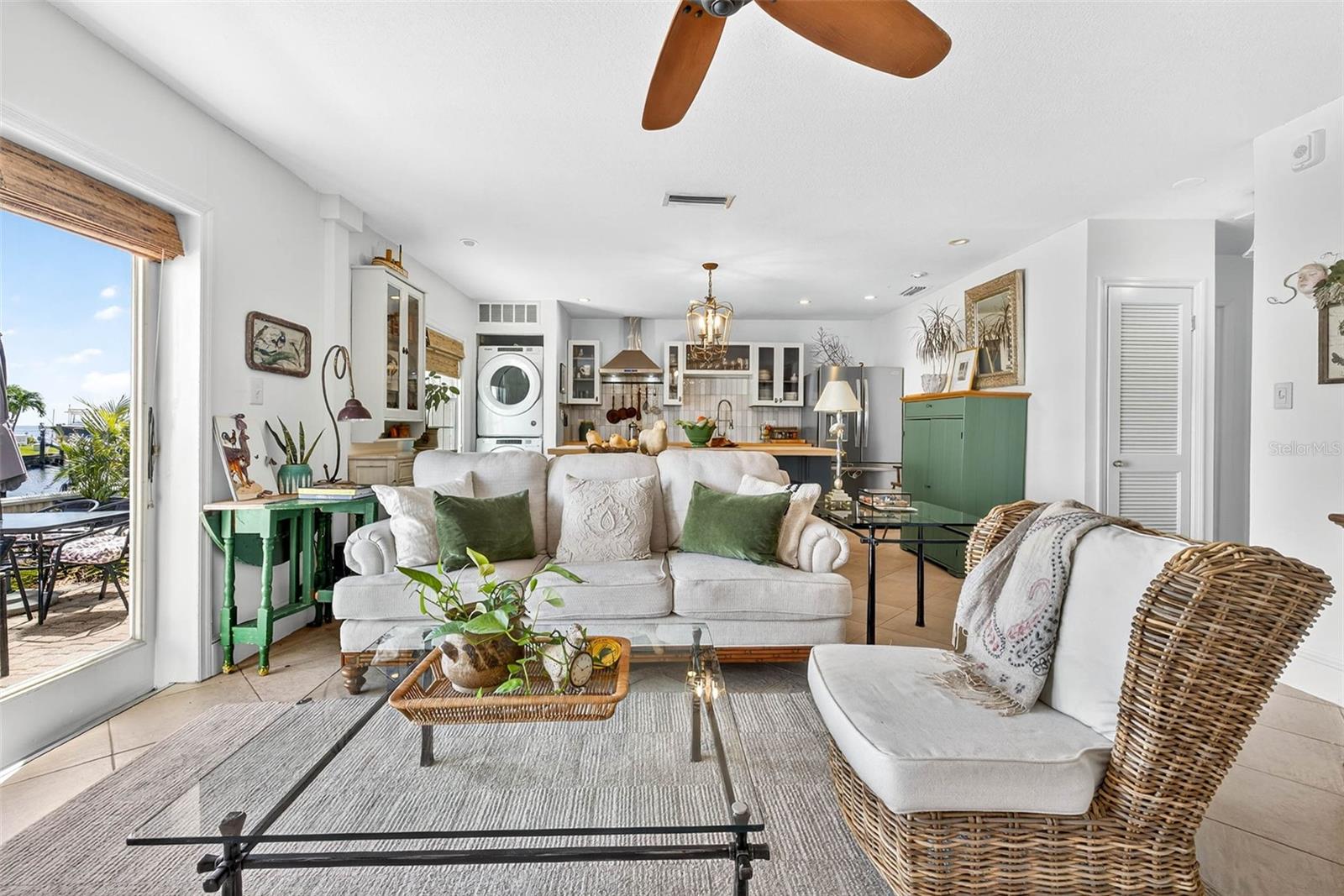WATERSIDE AT COQUINA KEY SOUTH - Residential