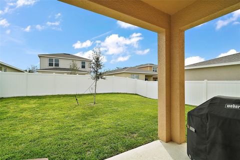 A home in TAVARES