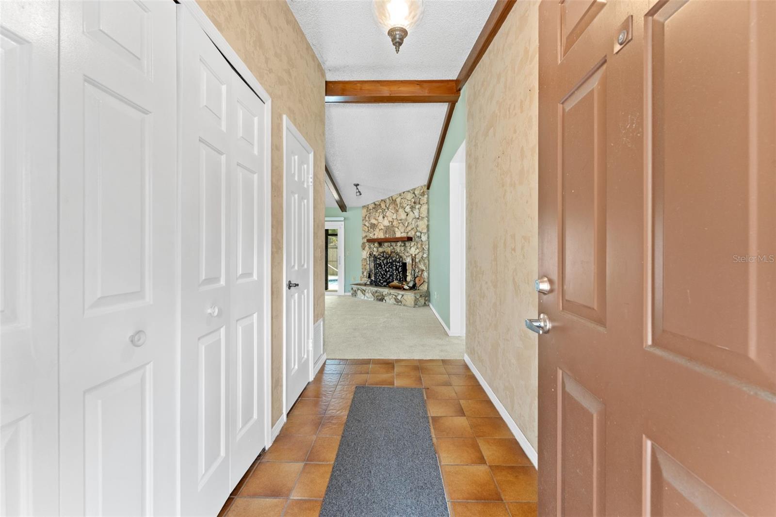 OAKTREE VILLAGE - Residential