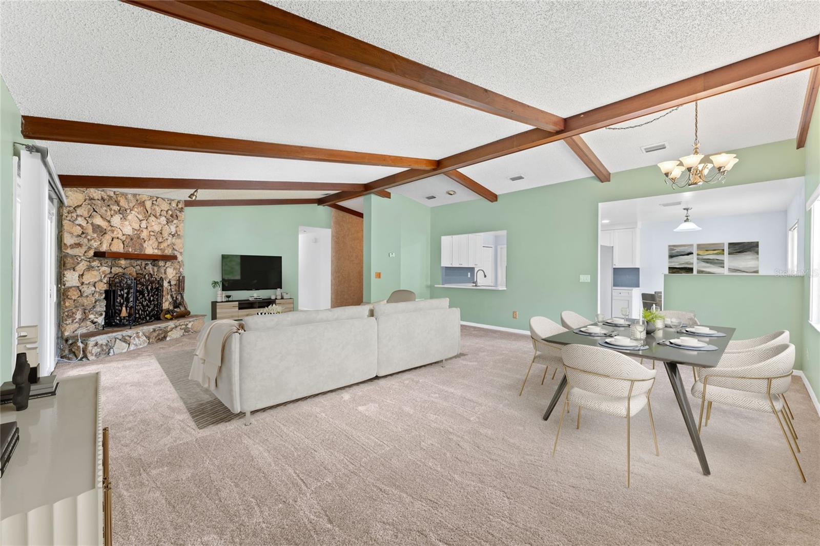 OAKTREE VILLAGE - Residential