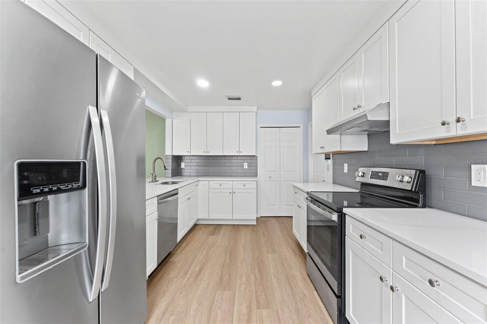 OAKTREE VILLAGE - Residential