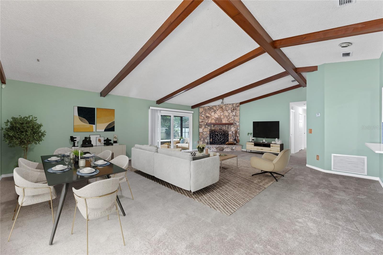 OAKTREE VILLAGE - Residential