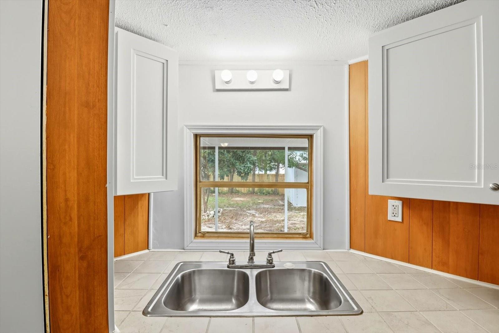 CRYSTAL CREST ADD UNREC SUB - Residential