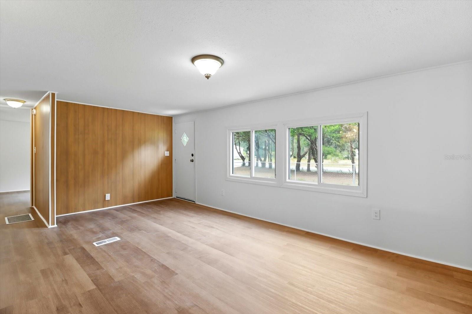 CRYSTAL CREST ADD UNREC SUB - Residential